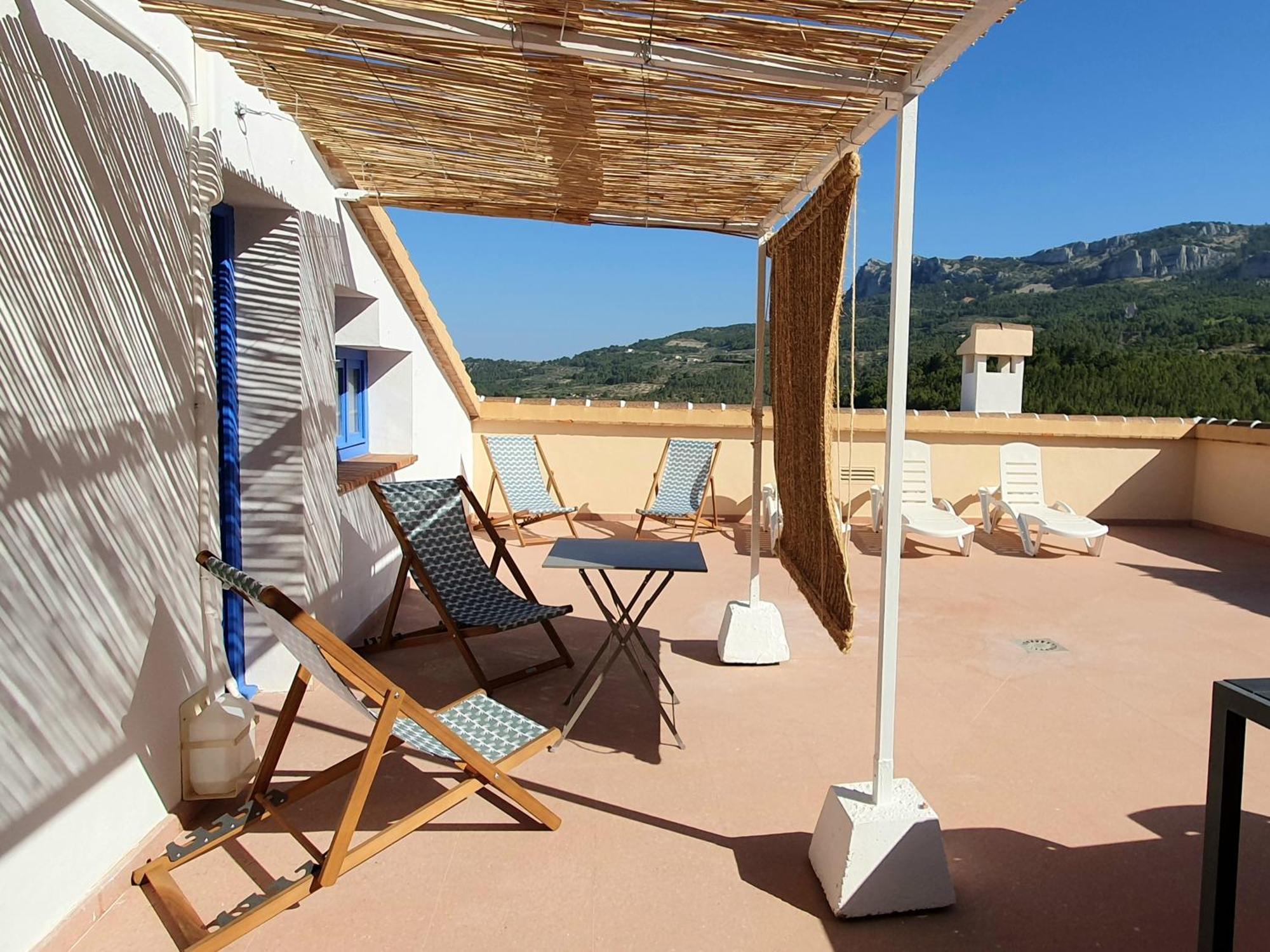 Atico Guadalest Rooftop Apartment With 360º Views And Art Exteriér fotografie